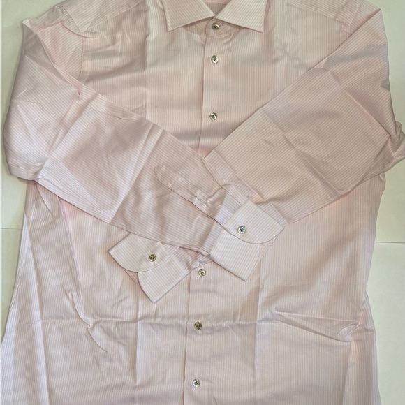 Uncommon Man Pink Pinstripe Dress Shirt NWOT Neck 17”/Arm 35” - Picture 4 of 6